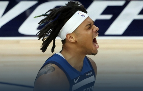 森林狼主力全休，仍然力克鹈鹕，太强了，费尔斯36+10 香农26+5|NBA常规赛|明尼苏达森林狼队|新奥尔良鹈鹕队|nba|霍金斯_新浪体育_新浪新闻